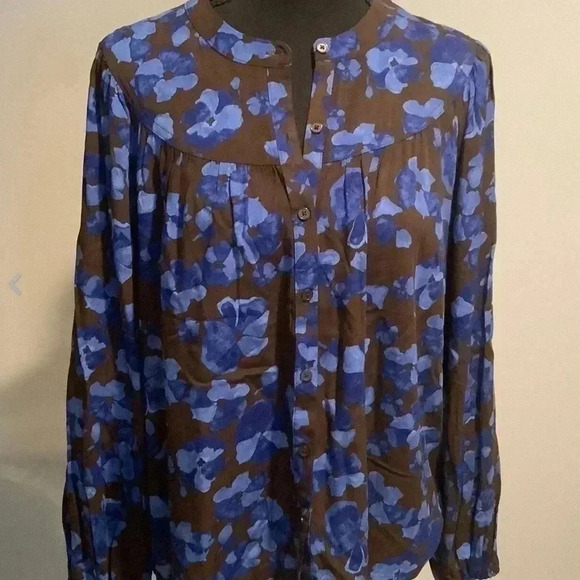 A New Day Floral Button Front Top Sz Small NWOT - Picture 3 of 8